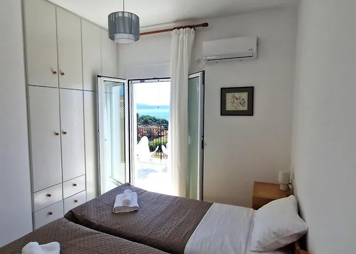 Aquarius Kefalonia 别墅 佩萨达