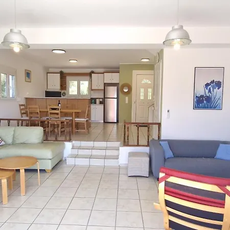 Aquarius Kefalonia Willa